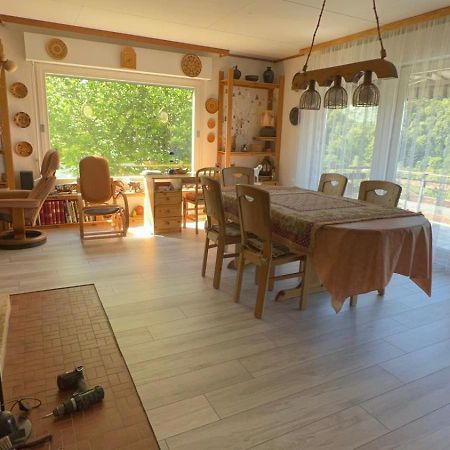 Villa Cosy House In Picturesque Jura Doucier Exterior foto