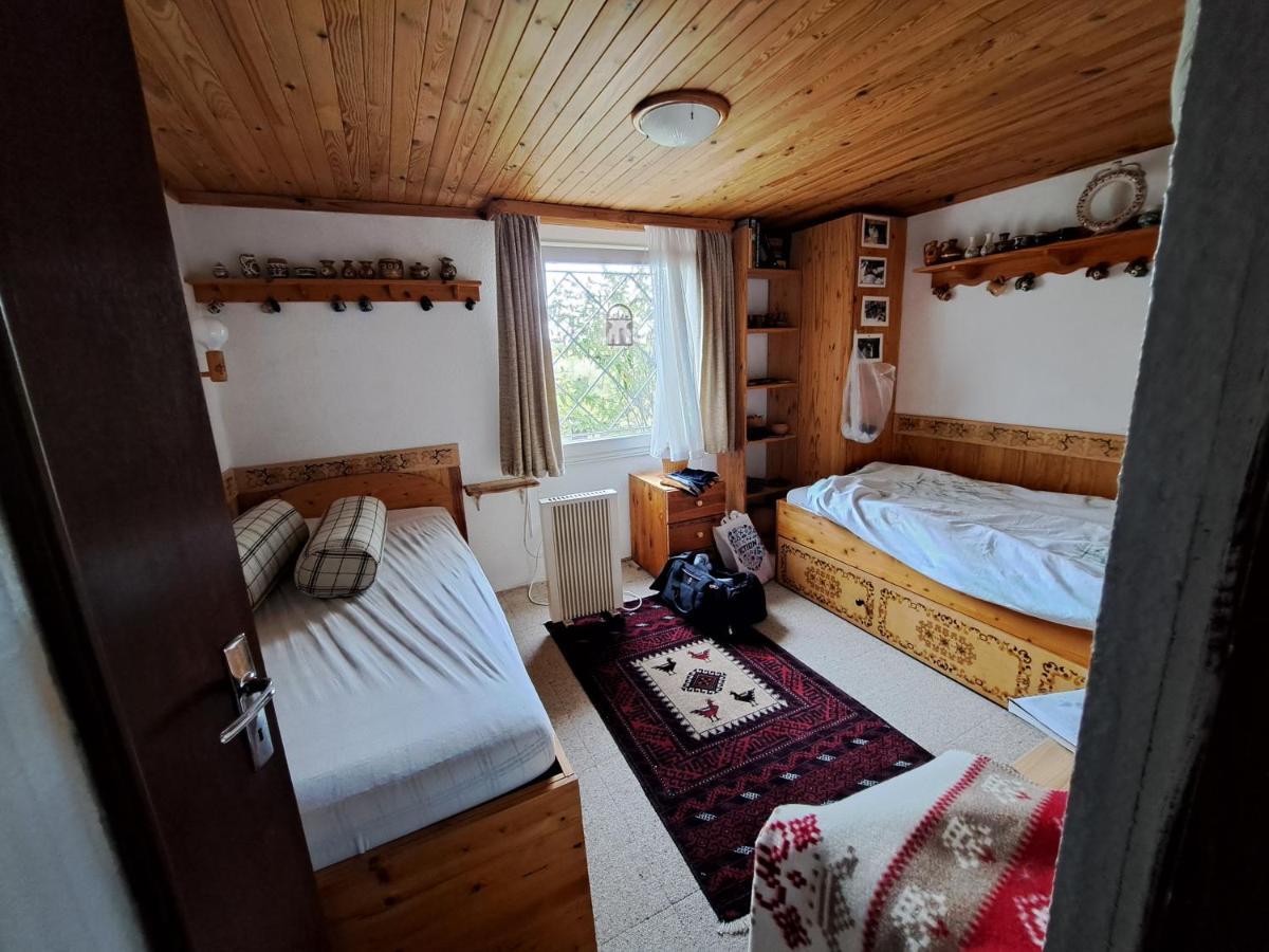 Villa Cosy House In Picturesque Jura Doucier Exterior foto